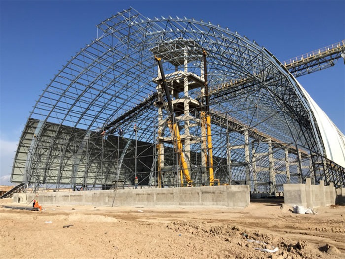 白城煤机油桶翘工程网架